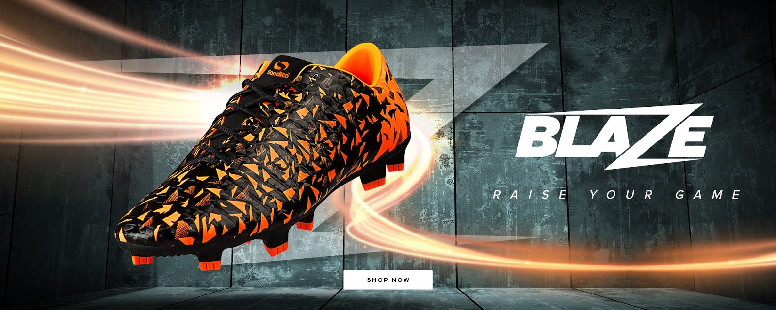 SportsDirect Steals Nike Hypervenom Transform Boot Design For